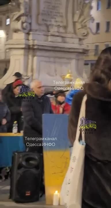 Глава обладминистрации Олег Кипер вернулся из Верхней Австрии (где участвовал в проукраинском митинге — см. видео) и тут же взялся за дело: