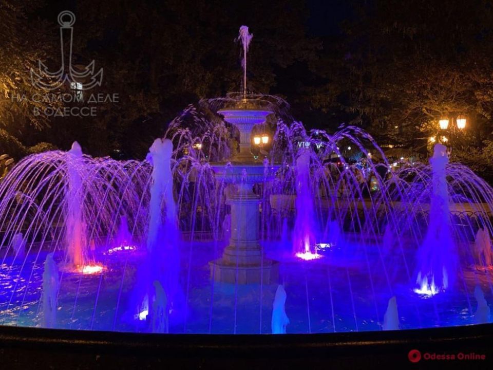 Давайте поговорим о новом дне современного искусства: современное искусство пробило новое дно Давайте поговорим о новом дне современного искусства: современное искусство пробило новое дно