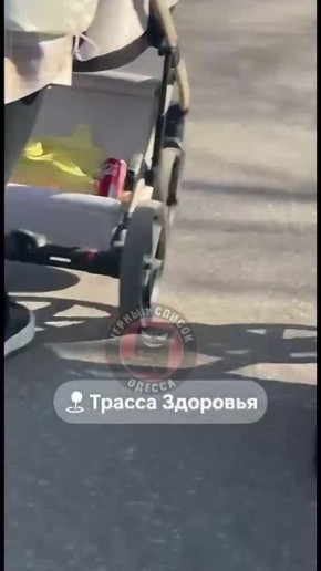 #Яжематери гуляют по Одессе