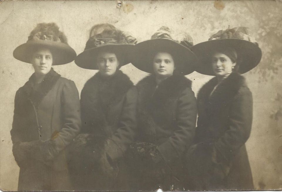 ������ ����� ���������� � �������