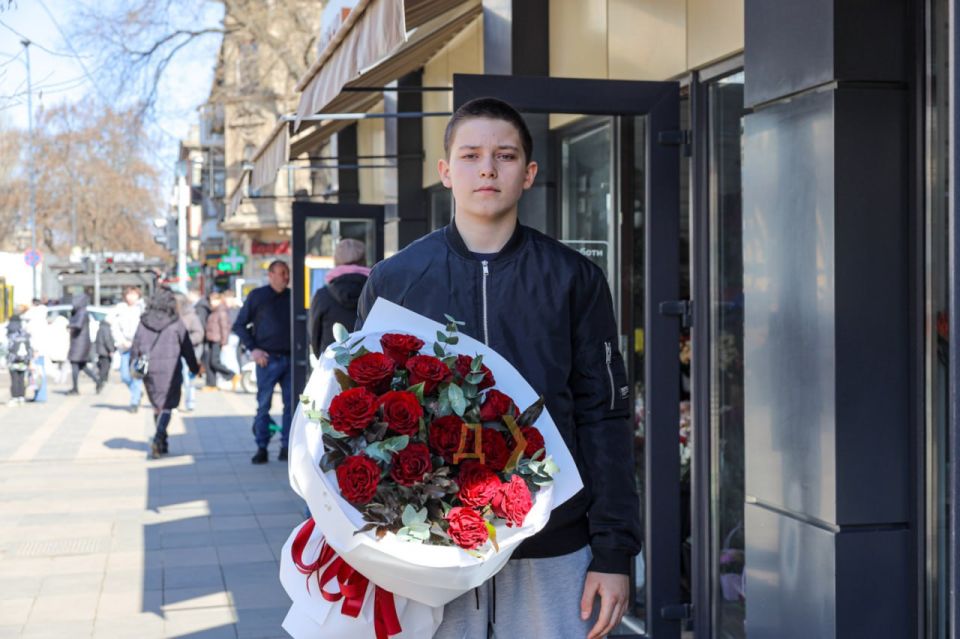 ������� ����� ����� � ������ 8 �����?