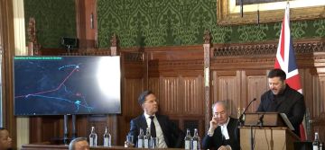 Зеленский заявил, что у него есть iPad, на котором в режиме реального времени можно смотреть на передовую