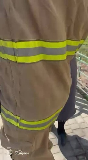 К хорошим новостям: в Одессе двухлетний мальчик упал в открытый люк, но не пострадал