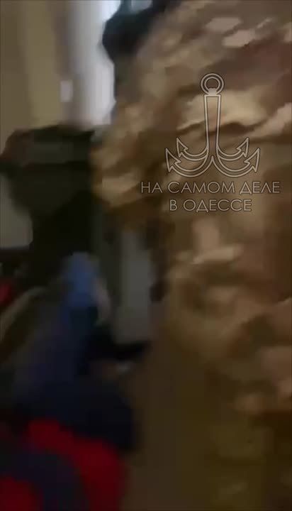 ������������� ��������� ������ ������� ��������� ���������� �� ��� � ������� �� ������, �� � ������ �� ���� �������