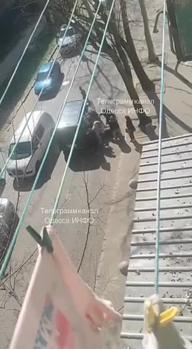 ������. �������� ������ � ��������� ������ ������� ������ ������ �� ��� �����������