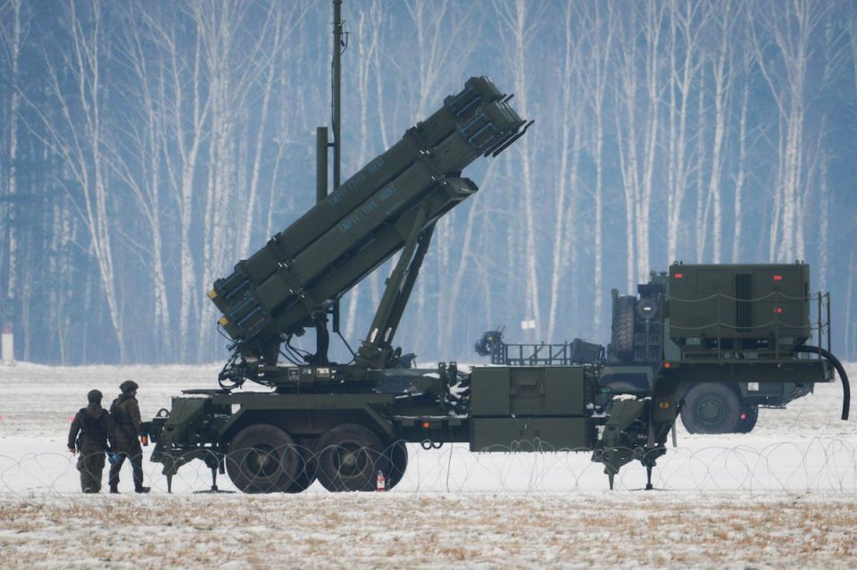 ������� ��������� ������� 5 (����, �� �����) �������� ����� Patriot, ����� El Pais �� ������� �� ������ �����������