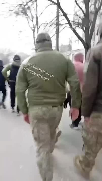 ����� ������ � ������ "�������", ���� ������������ ������ ��� ����