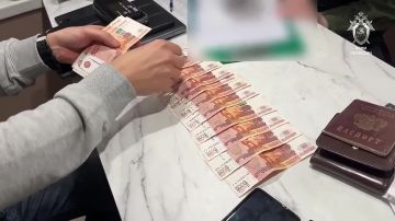 Кадры задержания министра тарифной политики Красноярского края