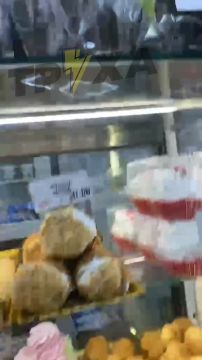 Большая пасхальная булочка в Слободке стоит 890 гривен