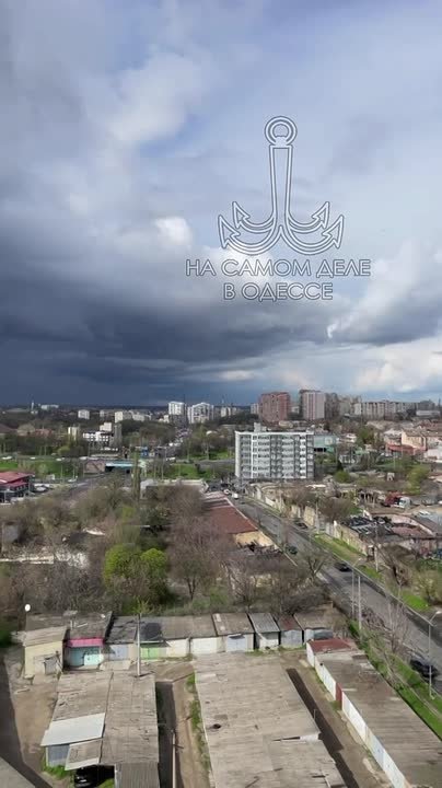 Одесса-мама, мирных снов. Умер старый еврей