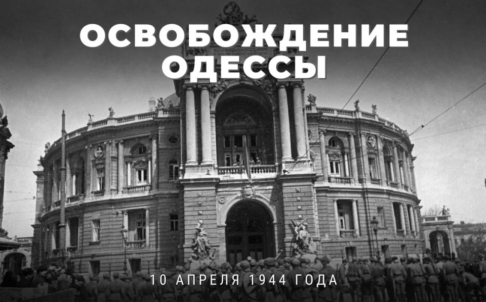 65 лет назад Юрий Гагарин совершил свой легендарный полёт и открыл человечеству дорогу в космос 65 лет назад Юрий Гагарин совершил свой легендарный полёт и открыл человечеству дорогу в космос