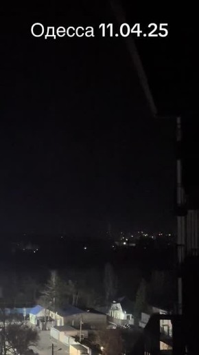 Чингис Дамбиев: Эффектное видео ударов русских "Гераней" по объектам противника в Одессе