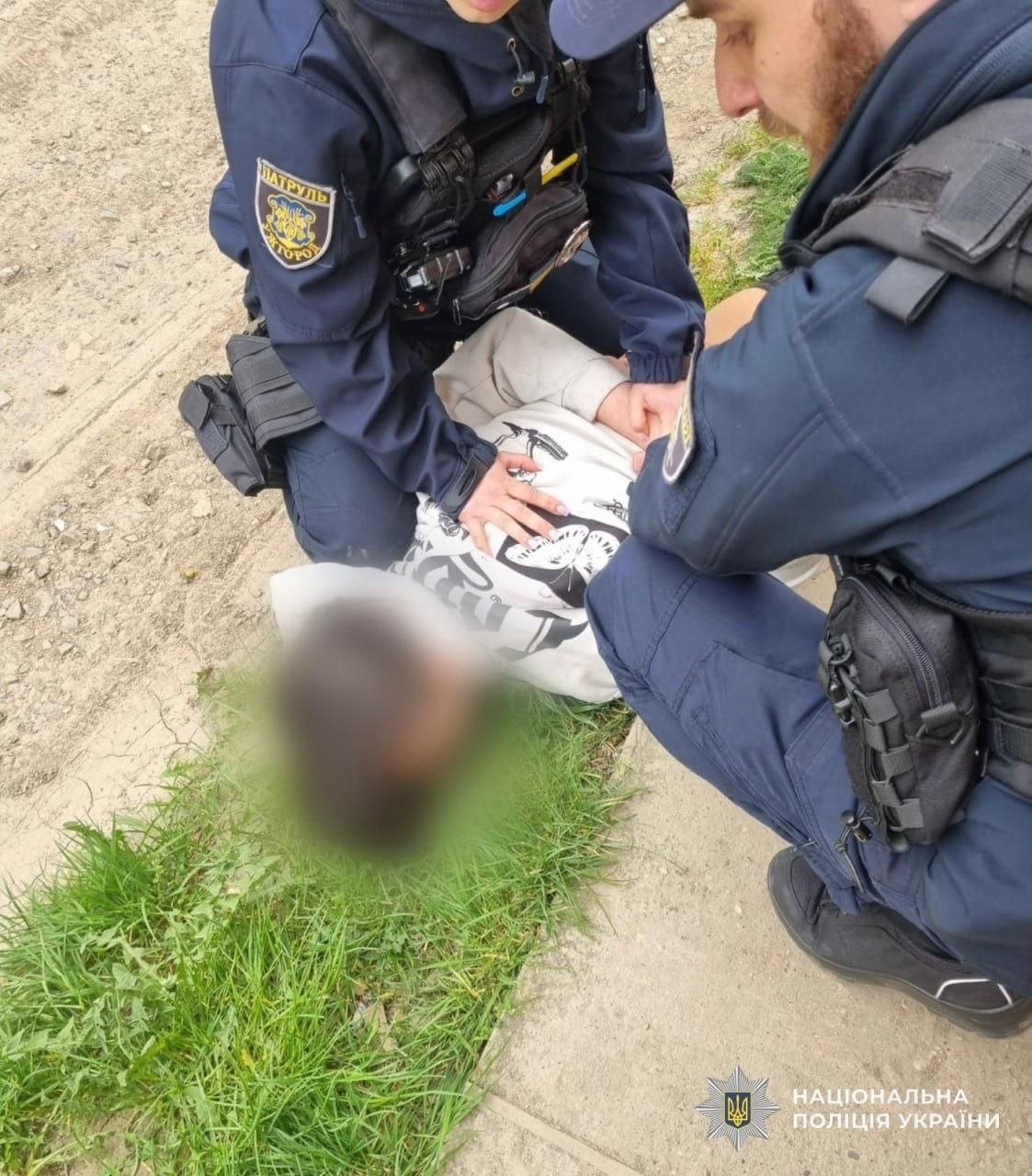 Кроха сын к отцу пришёл и спросила кроха: «Что такое хорошо, а что такое плохо?» Кроха сын к отцу пришёл и спросила кроха: «Что такое хорошо, а что такое плохо?»