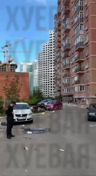 Спасибо криворуким ПВО за то, что сбиваете «Герань» прямо над домами