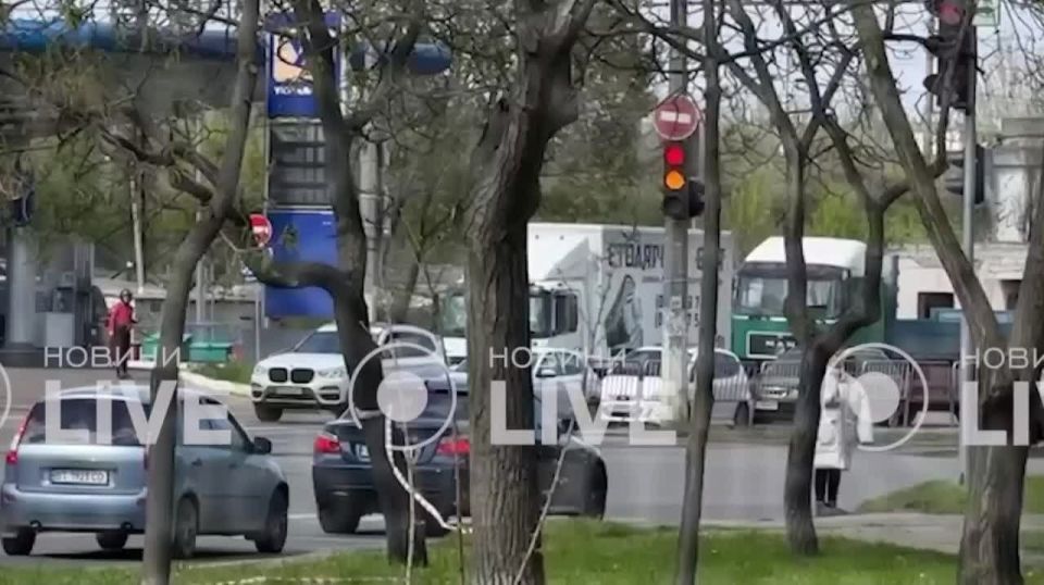 ������, ������ ������������ ����� � ����� �� ��� ����� "����������� ���", �������� ��� �������� ��������� ������� � ������