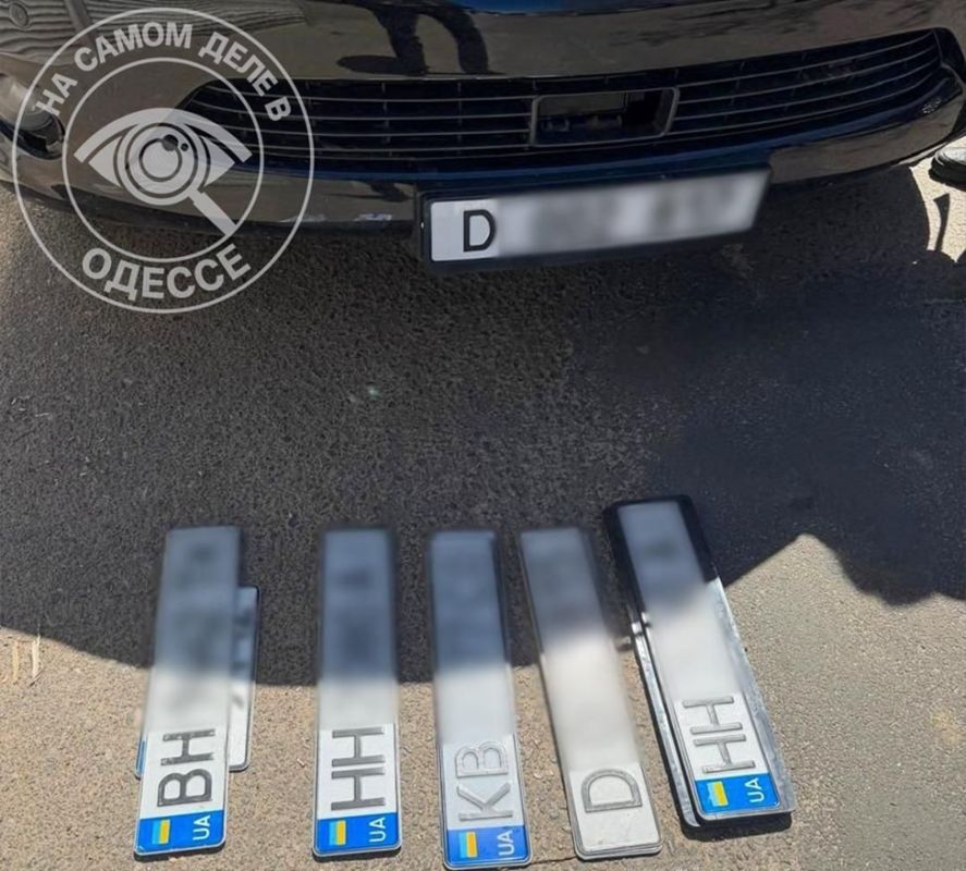 Нацполиция доблестно отрапортовала, что задержала в Одессе банду вымогателей и похитителей Нацполиция доблестно отрапортовала, что задержала в Одессе банду вымогателей и похитителей