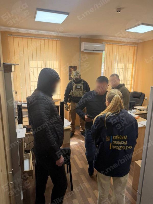 СБУ продолжает охоту на военкомов СБУ продолжает охоту на военкомов