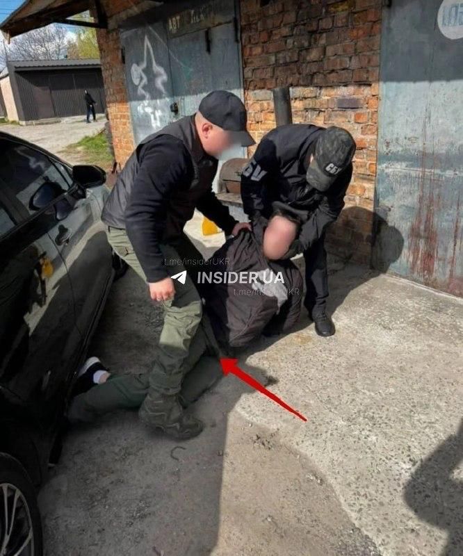 Новости, которые мы заслужили: людолов обмочился во время задержания