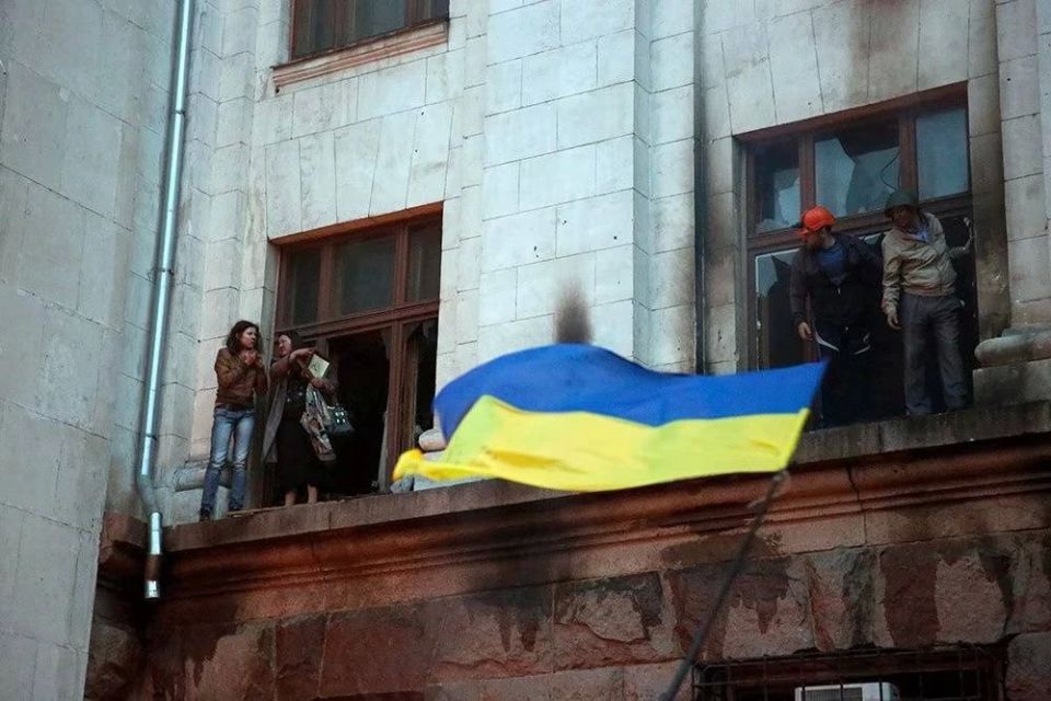 В двенадцатую годовщину трагедии в одесском Доме профсоюзов официальный представитель МИД России Мария Захарова напомнила о масштабах произошедшего и провела исторические параллели В двенадцатую годовщину трагедии в одесском Доме профсоюзов официальный представитель МИД России Мария Захарова напомнила о масштабах произошедшего и провела исторические параллели