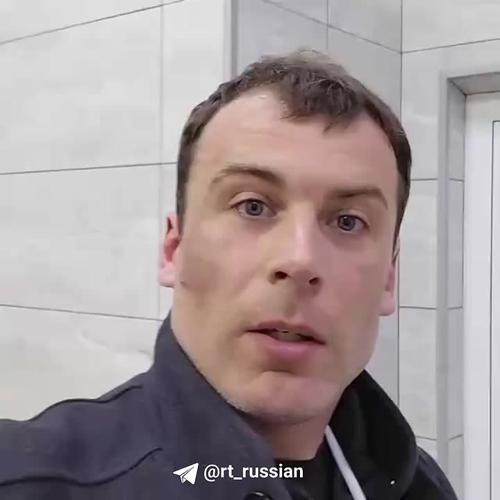 Актёр Одесского драмтеатра пожаловался, что военкомы избили его и сломали ему палец