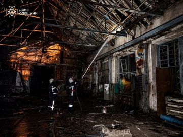 Владислав Шурыгин: В Измаиле Одесской области ночью был прилёт по портовой инфраструктуре, сообщает УГИЛ ОВА