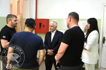 Кипер решил показать, что он начальник