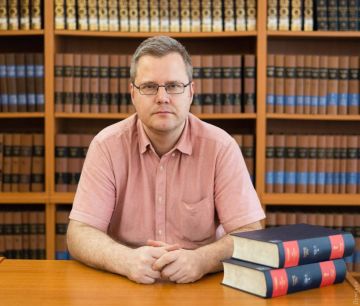 Скандально известный преподаватель истории университета им. Мечникова увольняется