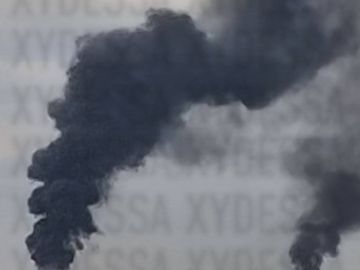 Последствия прилетов по Одессе, сообщают о сильном пожаре