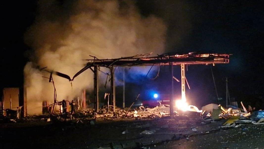 Ночью дроны вынесли три АЗС в Одесской области и одну в Харьковской Ночью дроны вынесли три АЗС в Одесской области и одну в Харьковской