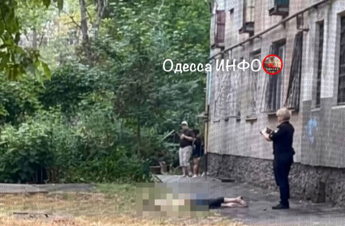 На Давида Ойстраха парень совершил суицид