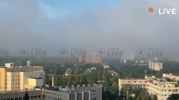 Окутанный дымом Киев после ударов баллистикой