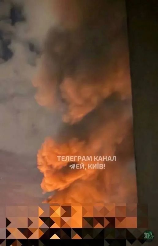 Украинские СМИ опубликовали кадры ударов возмездия ВС РФ по предприятиям "Элмиз" и "Сатурн" в Киеве Украинские СМИ опубликовали кадры ударов возмездия ВС РФ по предприятиям "Элмиз" и "Сатурн" в Киеве