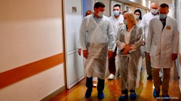 Губернатор Тамбовской области приехал в больницу к пострадавшим в результате атаки украинских БПЛА на склад Wildberries в Котовске