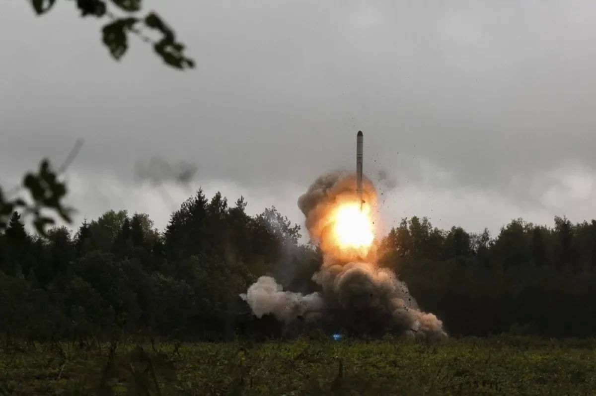 Российские войска поразили два судна ВСУ на рейде порта в Одессе
