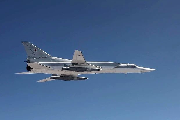 Ту-22М3 нанесли новый ракетный удар по Украине: сообщается о пусках Х-22 и Х-32 по Одессе Ту-22М3 нанесли новый ракетный удар по Украине: сообщается о пусках Х-22 и Х-32 по Одессе