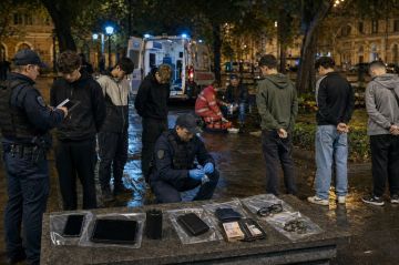 В Одессе задержали шестерых подростков, избивших и ограбивших мужчину
