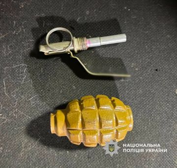 Гранату нашёл, конопля сама выросла