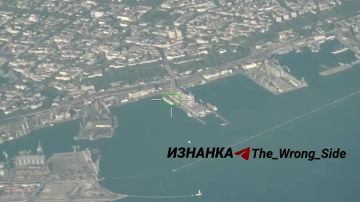 Новые кадры поражений с помощью БпЛА "Герань" сухогрузов в акватории Черного моря и в портах Одесса/Южный