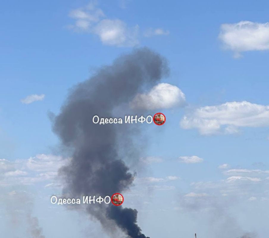 Кадры прилетов по целям в Одессе Кадры прилетов по целям в Одессе