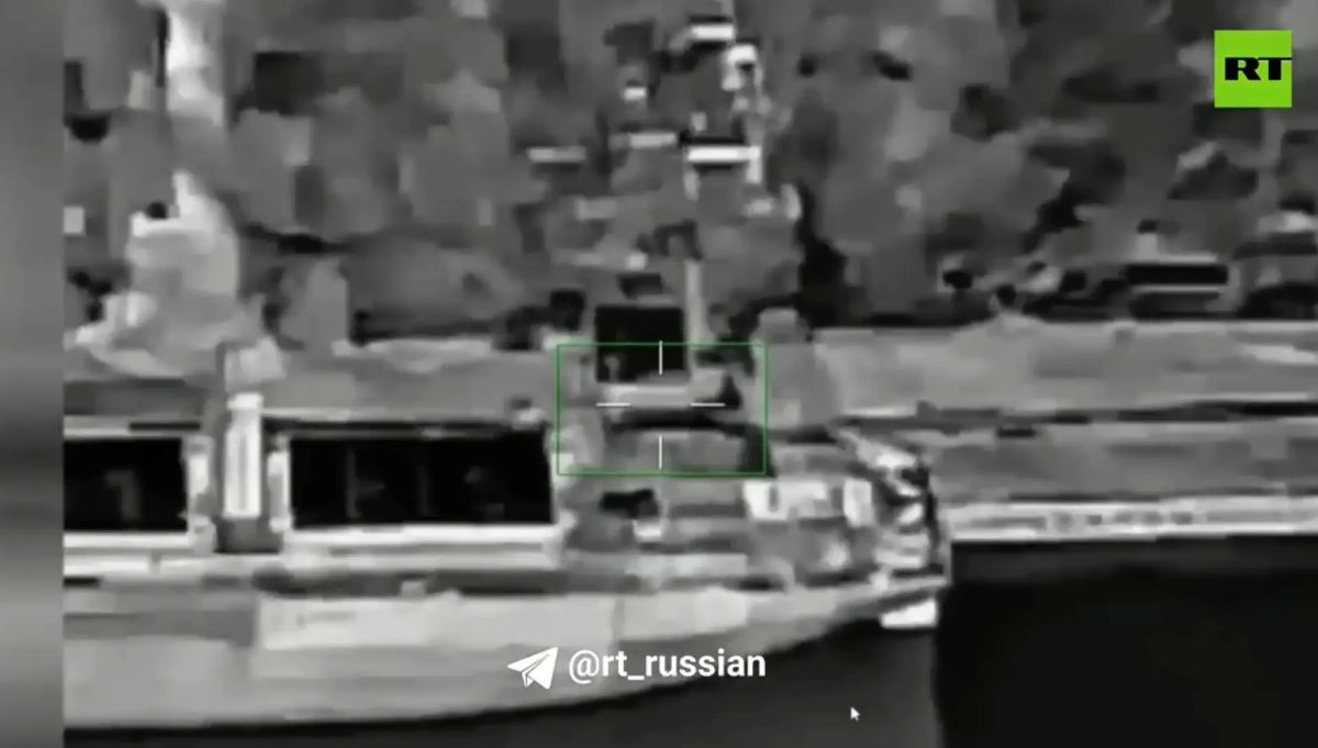 Удары дронов камикадзе «Герань-2/4 сикер» по пяти сухогрузам в порту Николаеве и в районе Одессы Удары дронов камикадзе «Герань-2/4 сикер» по пяти сухогрузам в порту Николаеве и в районе Одессы
