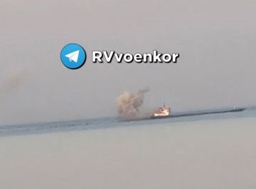 Ещё одно судно врага поражено у берегов Одессы