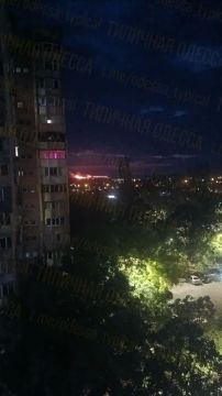 Владислав Шурыгин: На окраинах Одессы очевидцы фиксируют масштабный пожар