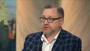 Юрий Котенок: Турки готовятся (и в принципе готовы) взять под контроль ВСЮ акваторию Черного моря, пока как бы мягко предлагая свои условия по "замораживанию" боевых действий в водной среде