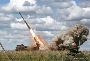 ВС России уничтожили портовый перевалочный комплекс в склады с горючим в Одессе – они использовались в интересах ВСУ