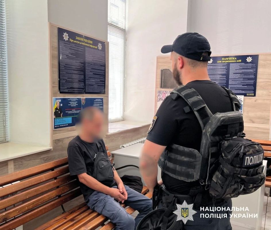 Одессит зарезал мужчину в супермаркете Одессит зарезал мужчину в супермаркете