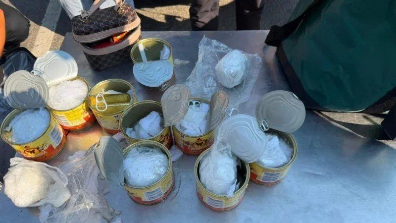 В Одесской области в банках с тушёнкой нашли три килограмма психотропов