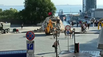 � ������ ������ ��������� ����� � ��������� ����