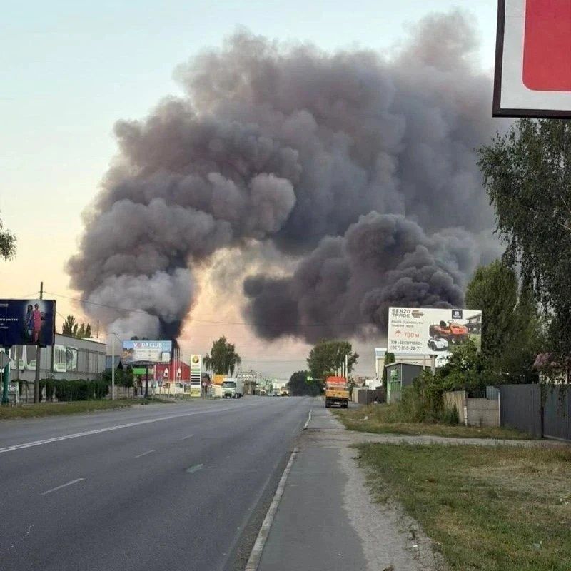 Ракетным ударом уничтожен склад ВСУ под Киевом, где хранились дальнобойные ракеты «Фламинго» Ракетным ударом уничтожен склад ВСУ под Киевом, где хранились дальнобойные ракеты «Фламинго»