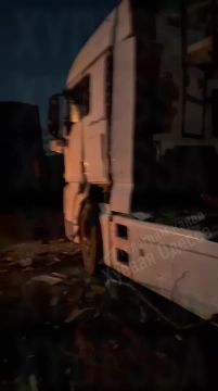 Также сообщается о прилете по парковке с фурами в Одессе