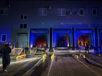 ВС РФ ударили по складским помещениям в Одесской области, где наряду с военной продукцией хранились продукты питания для населения